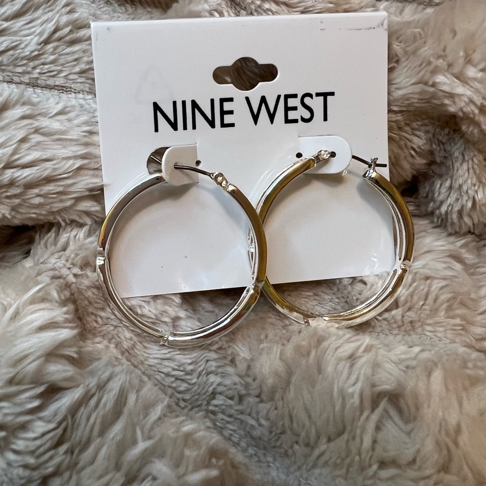 Nine West Shiny Silver Hoop Earrings NWT - Picture 3 of 4